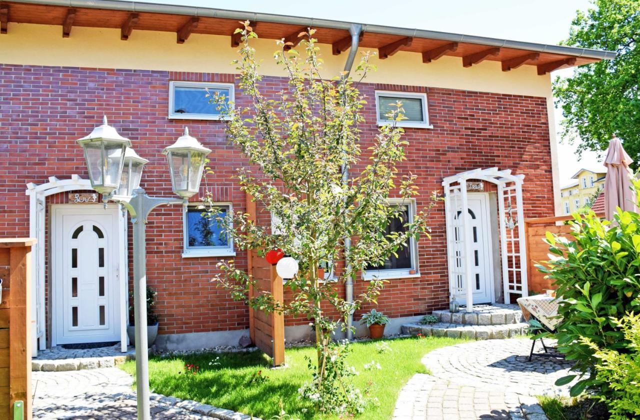 Ferienhaus Zum Hafen In Altefaehr Екстер'єр фото