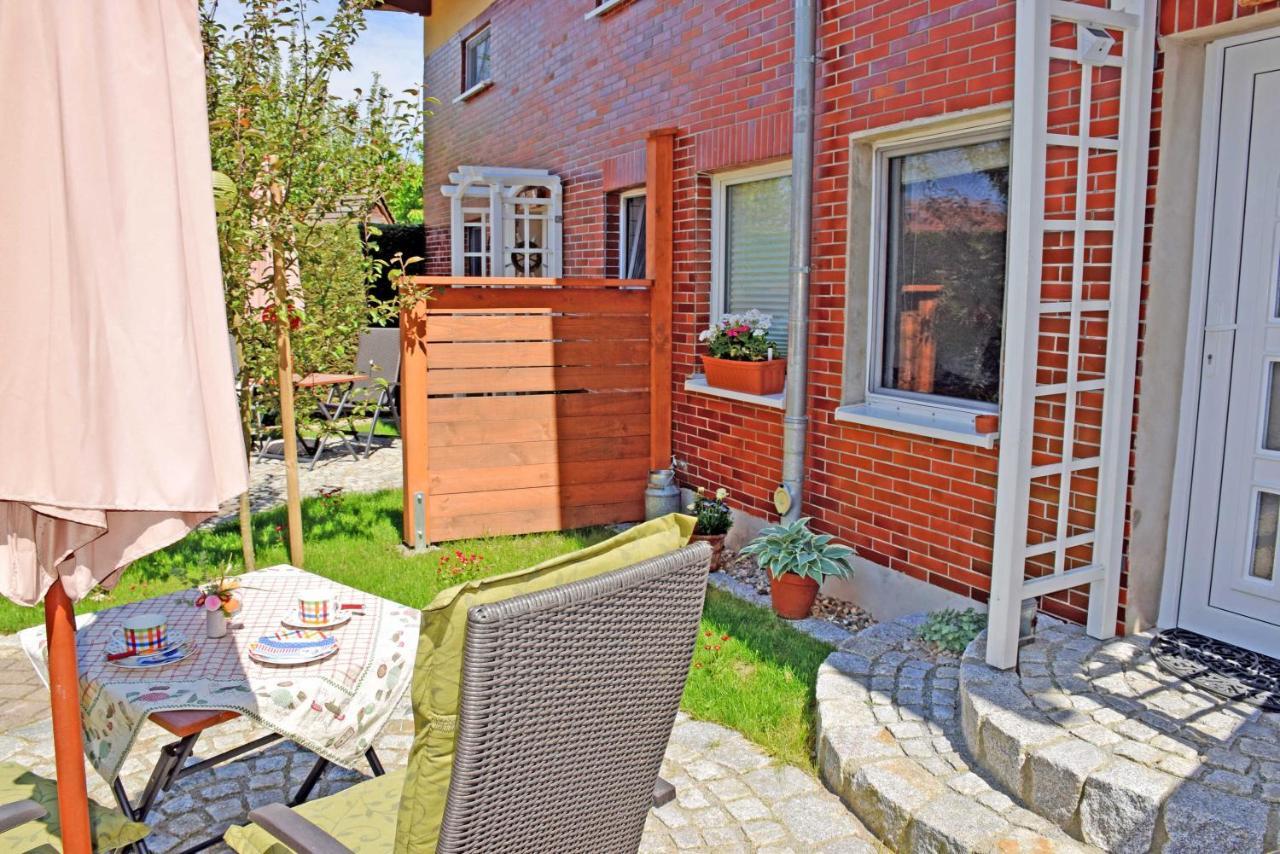 Ferienhaus Zum Hafen In Altefaehr Екстер'єр фото